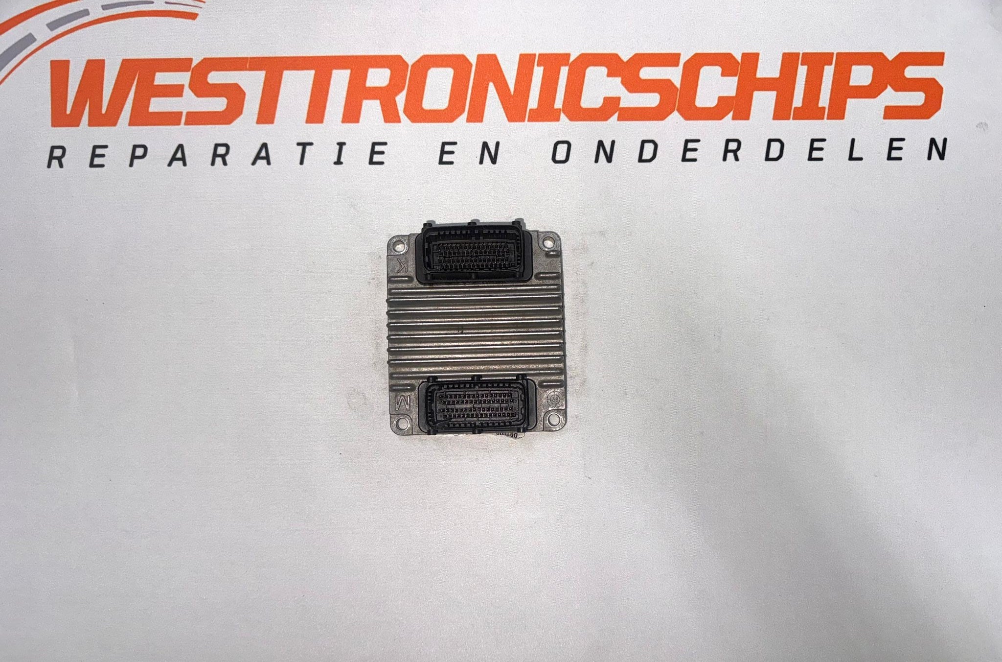 ECU 8973003261 - 12214079